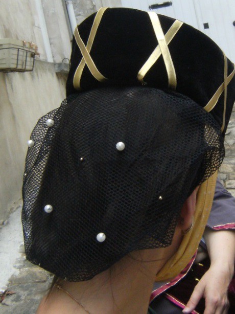 Detail of the Lady of the Grand Porte’s costume