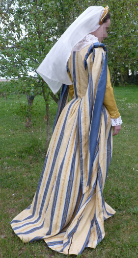 Détail du costume de Jeanne d’Albret