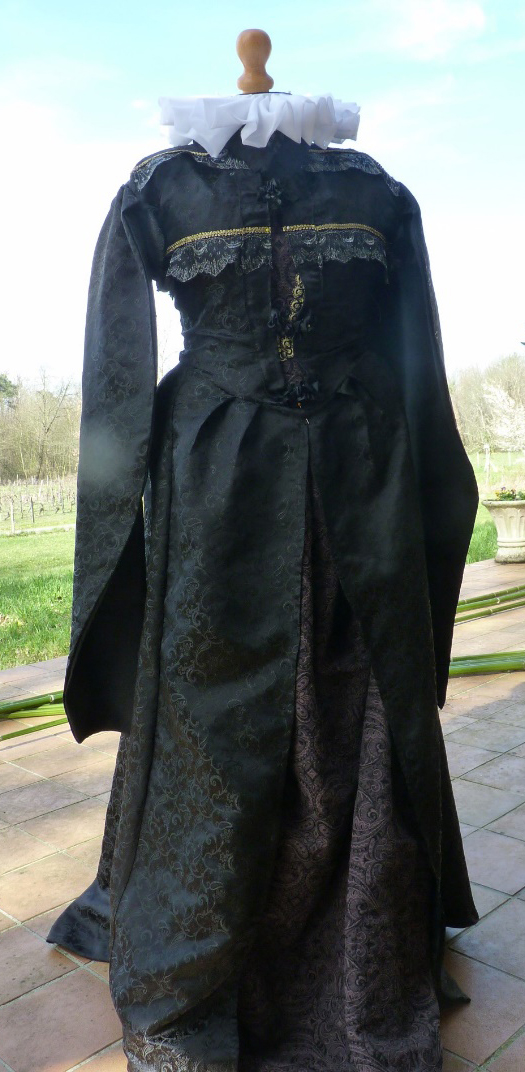 Costume de Catherine de Médicis