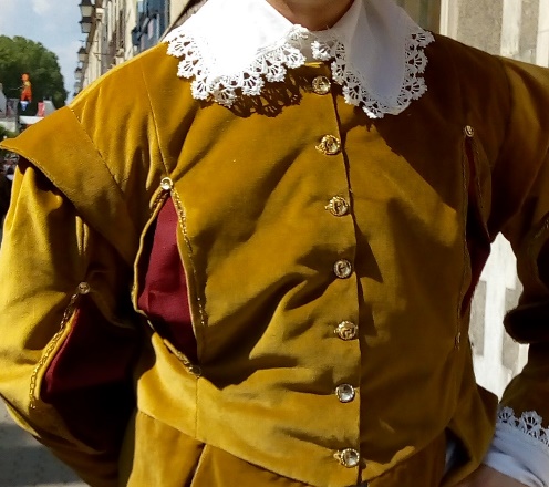 Détail du costume de Gaston d’Orléans