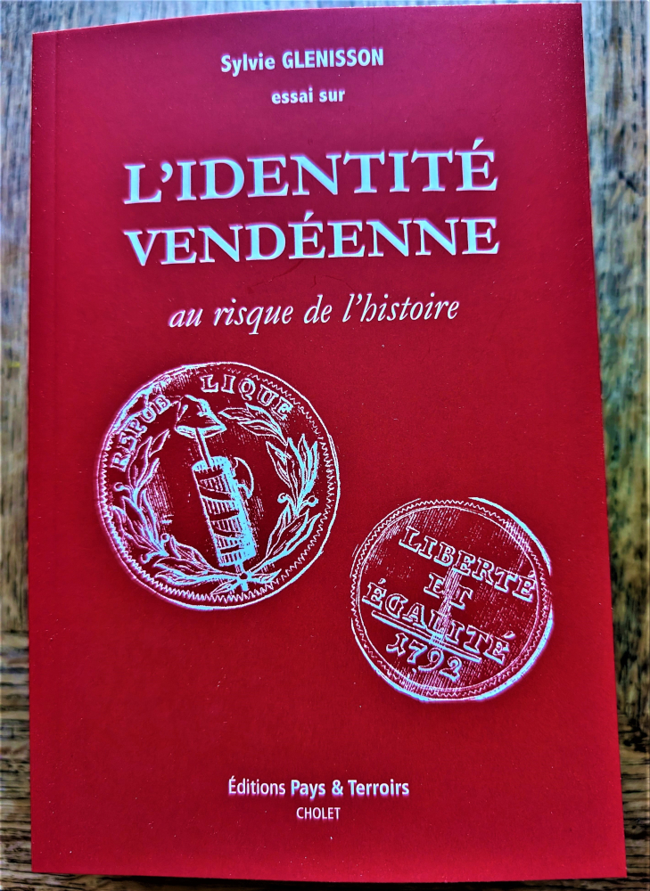 Couverture du livre « L’identité Vendéenne au risque de l’Histoire »