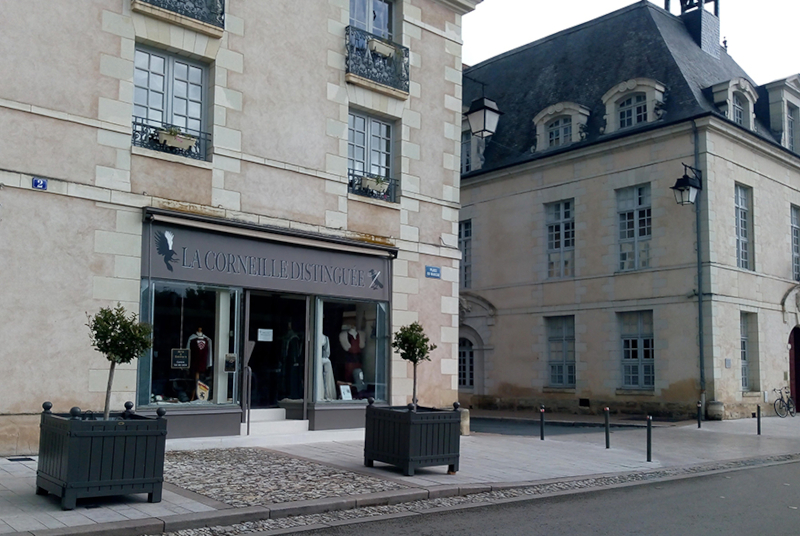 Extérieur du magasin d'exposition de La Cornille Distinguée