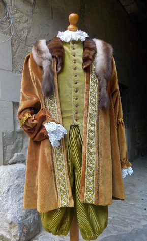 Détail du costume de François I<sup>er</sup>