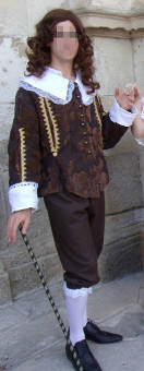 Thumbnail of the Earl of Bridoré’s costume