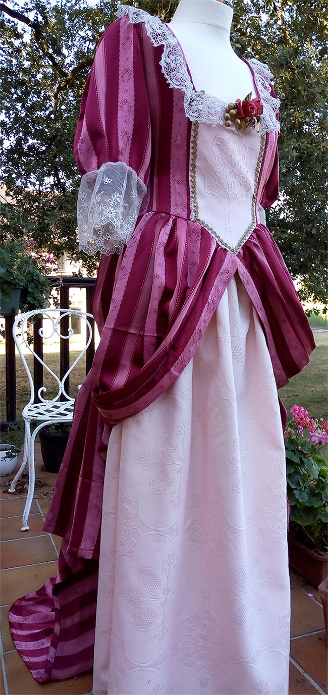 Costume de Anne de Frézeau