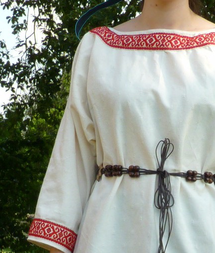 Detail of the Alpaïde of Avroy’s costume