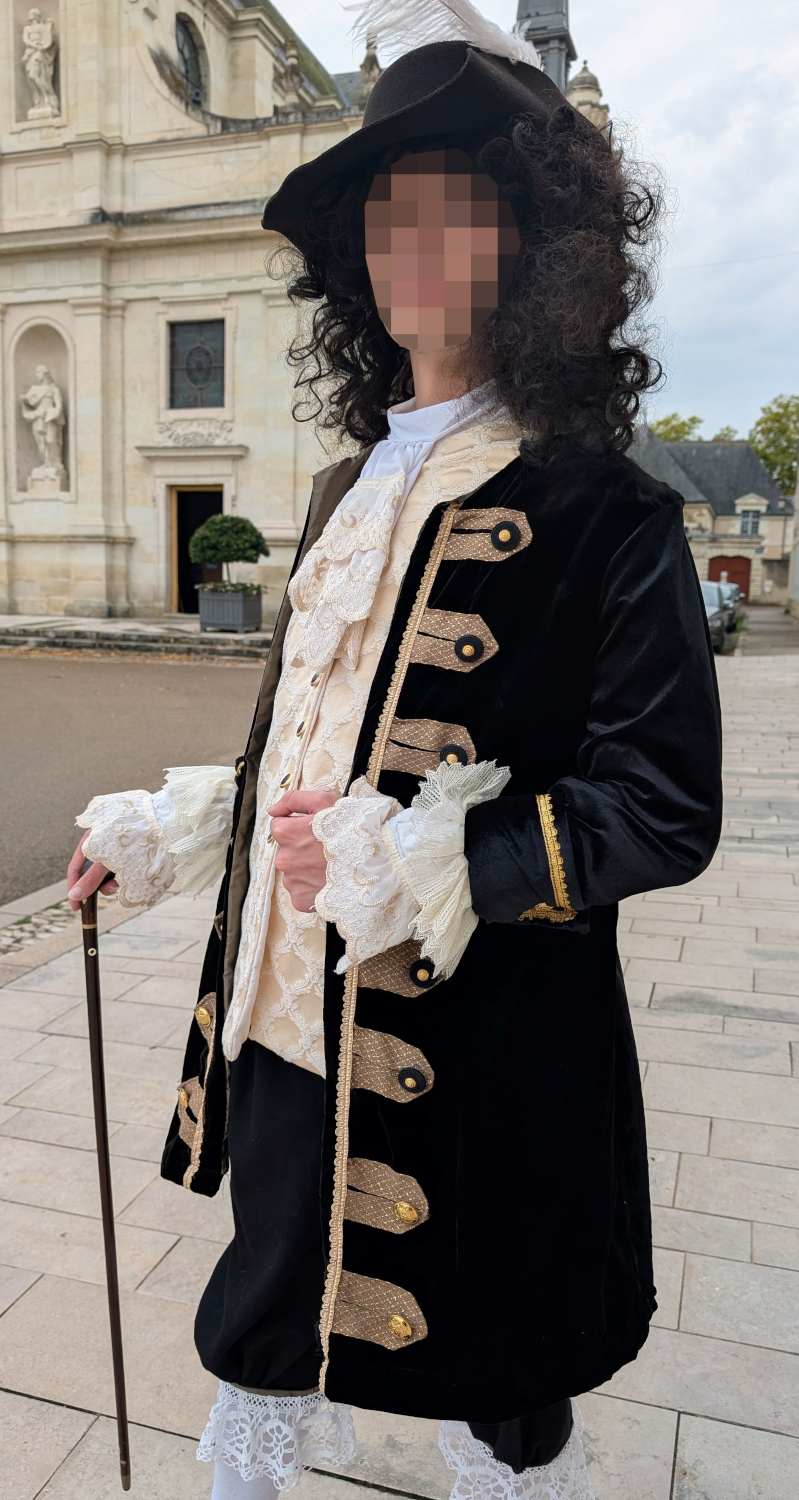 Monsieur de Basché’s costume