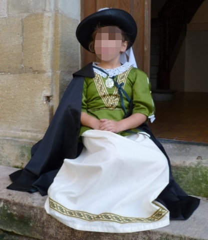 Detail of the Milady of Champigny’s costume