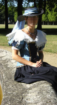 Thumbnail of the Viscountess of the Veude’s costume