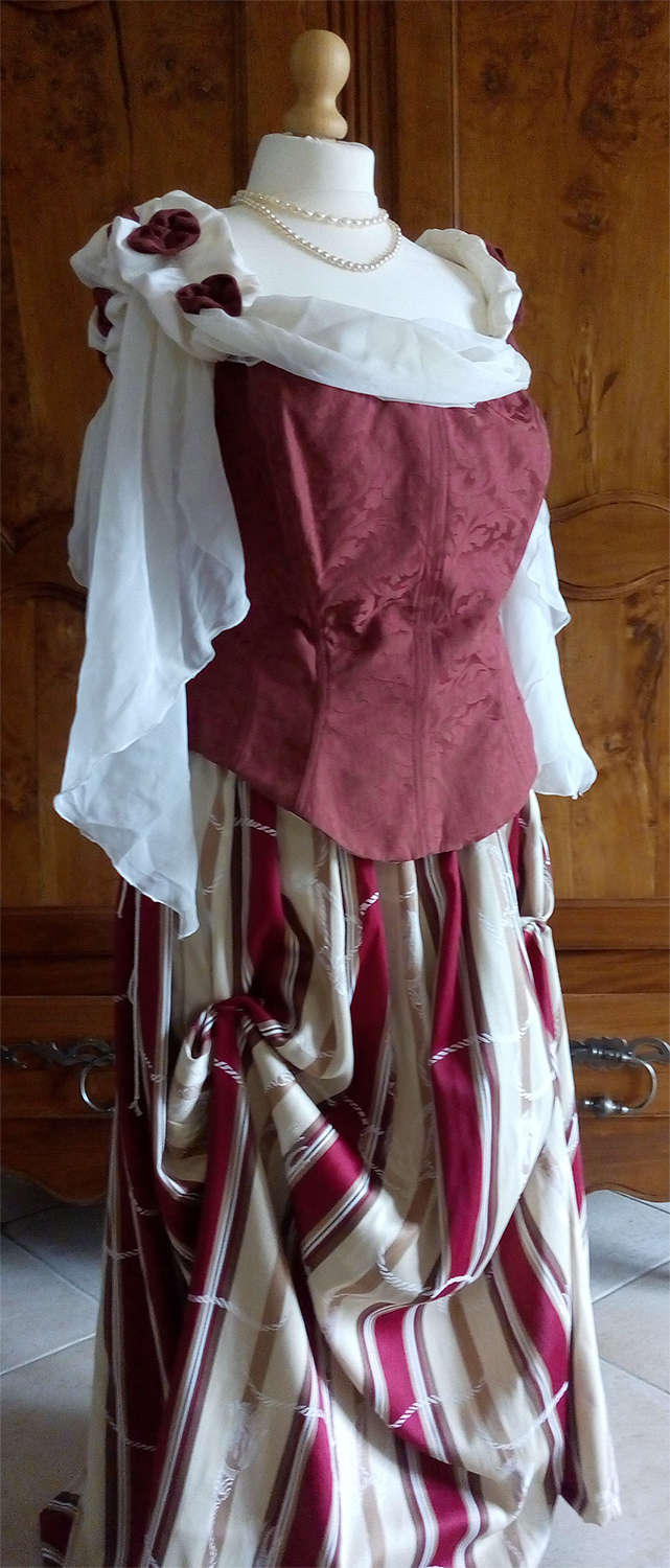 Lady Raguenau’s costume