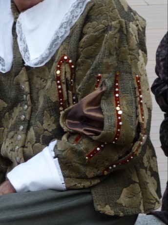 Detail of the Lord of Bouchard’s costume