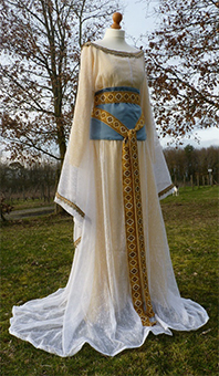 Thumbnail of the Lady Rowena’s costume