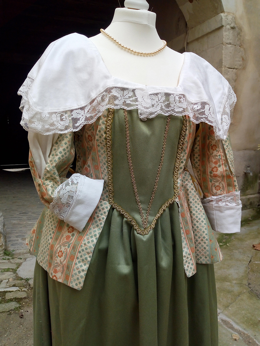 Detail of the Lady of Vernet’s costume