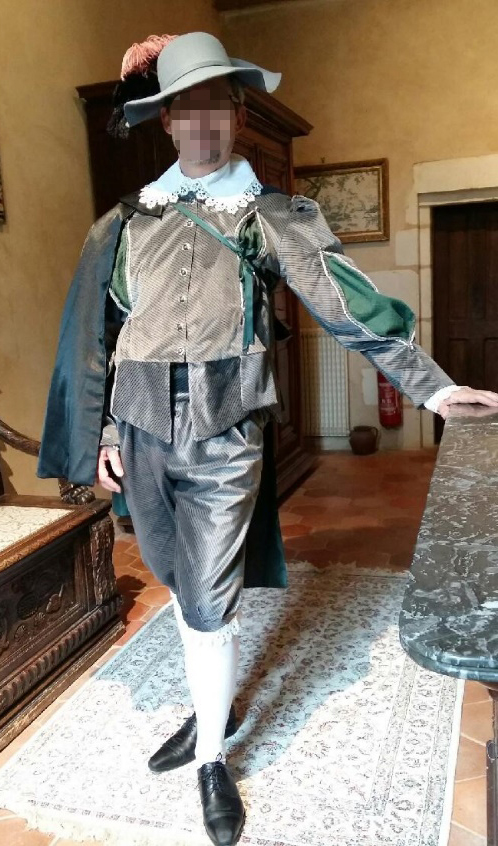 Earl of Guiche’s costume