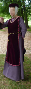 Thumbnail of the Lady of the Place’s costume