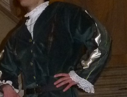 Detail of the Earl of Lille’s costume