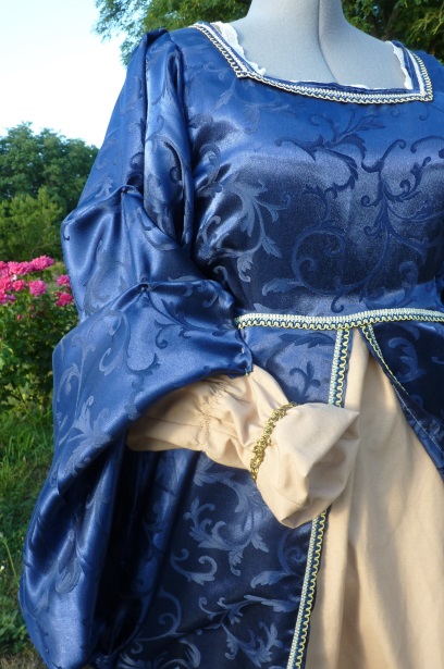 Detail of the Lady of Marignano’s costume