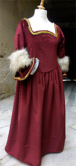 Thumbnail of the Anne Boleyn’s costume